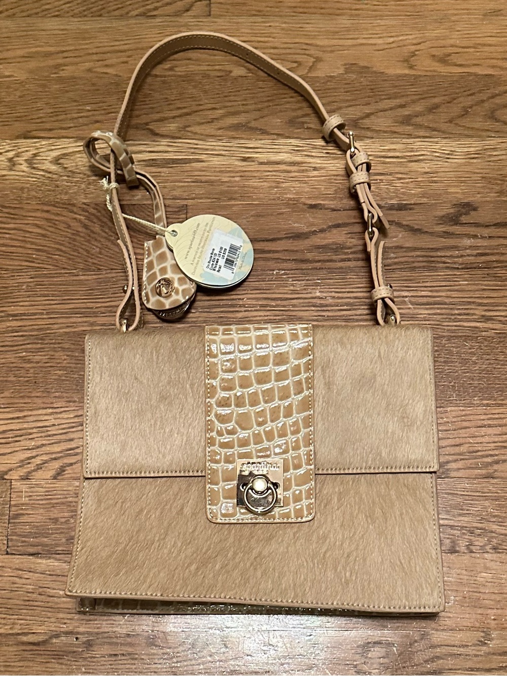 NWT Spartina 449 Blonde calf hair Croc-Embossed Flap Shoulder Bag with key chain - Picture 14 of 15